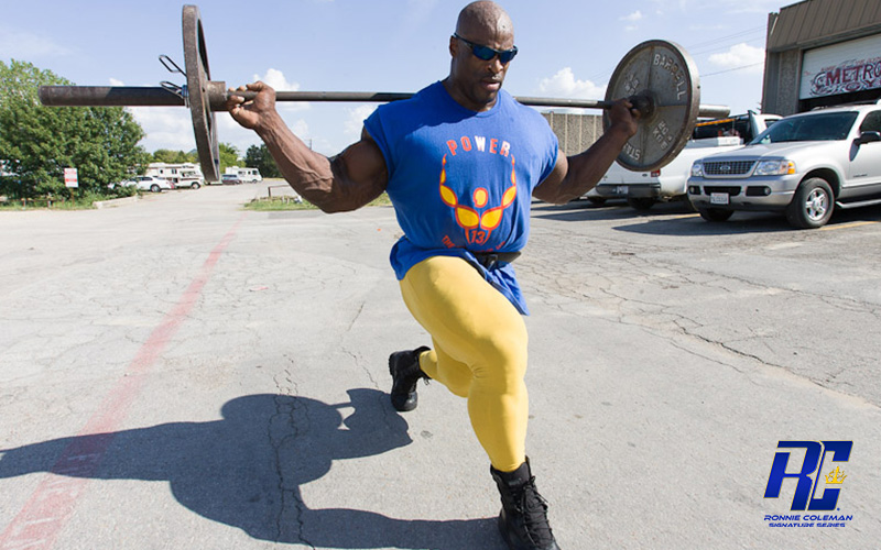 5 Most Effective Exercises for Building your Legs - Lunges