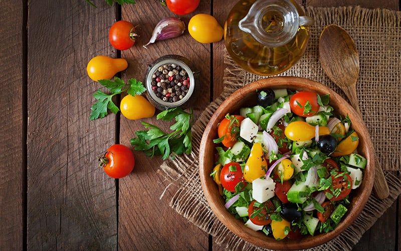 Salad that is part of the carb cycling diet plan