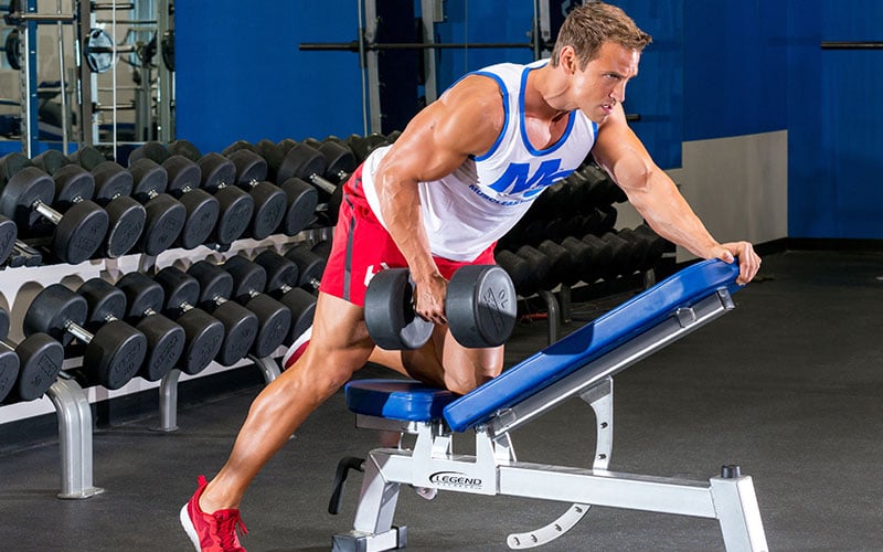 Build a Big and Thick Back Performing Rows