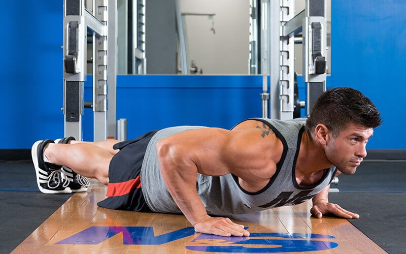 M&S Athlete performing explosive push ups
