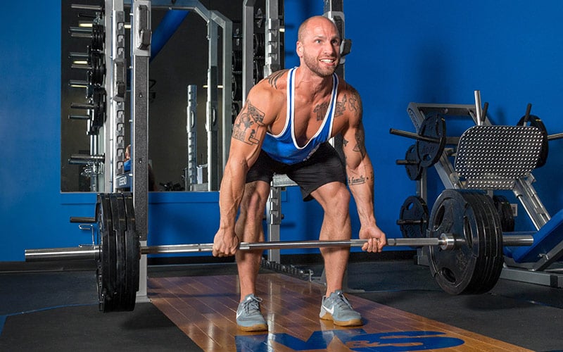 M&S Athlete Deadlifts with Strong Core